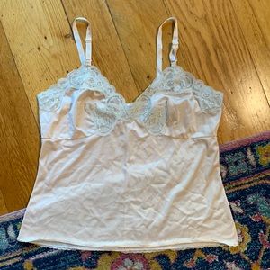 Lace light pink tank